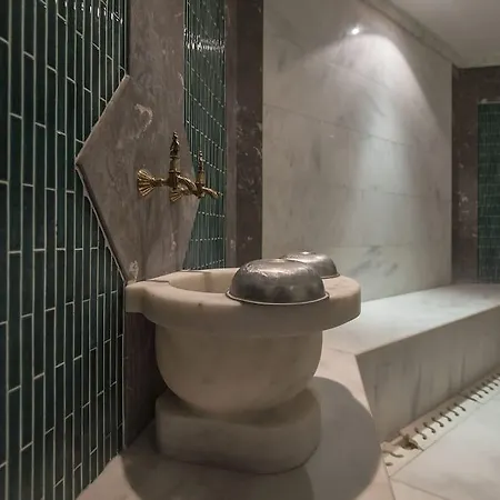 Sacred Mansion Hotel